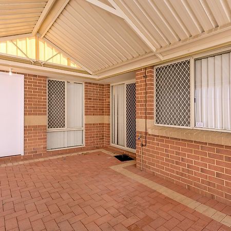 City Heights Perth Luaran gambar
