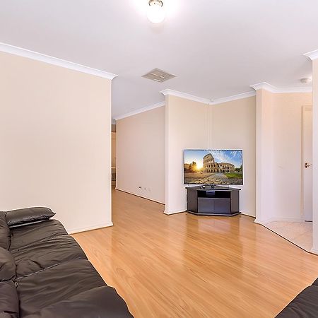 City Heights Perth Luaran gambar