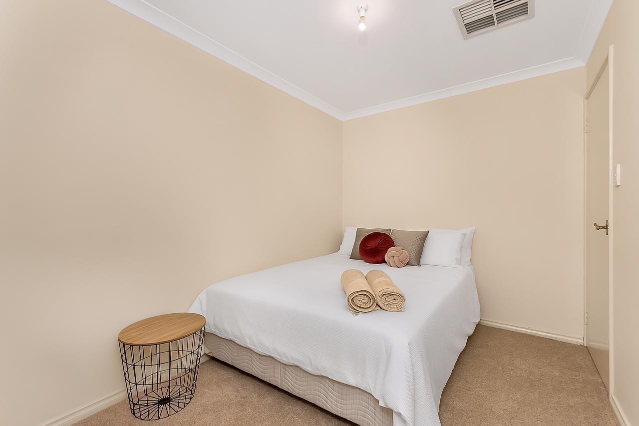 City Heights Perth Luaran gambar
