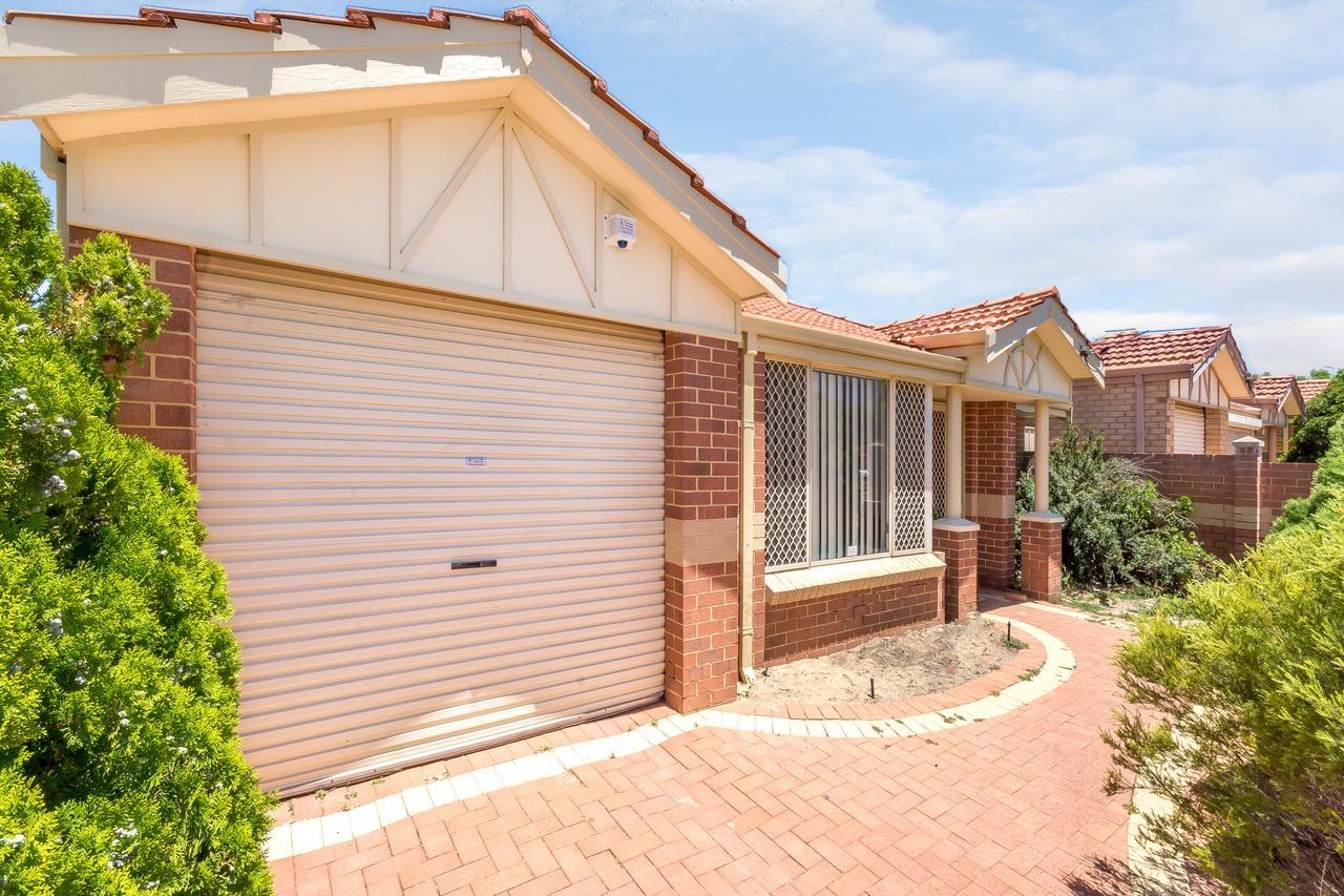 City Heights Perth Luaran gambar
